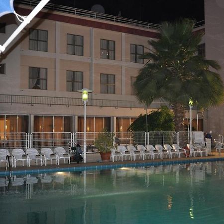 Royal Inn Тиверіада Екстер'єр фото